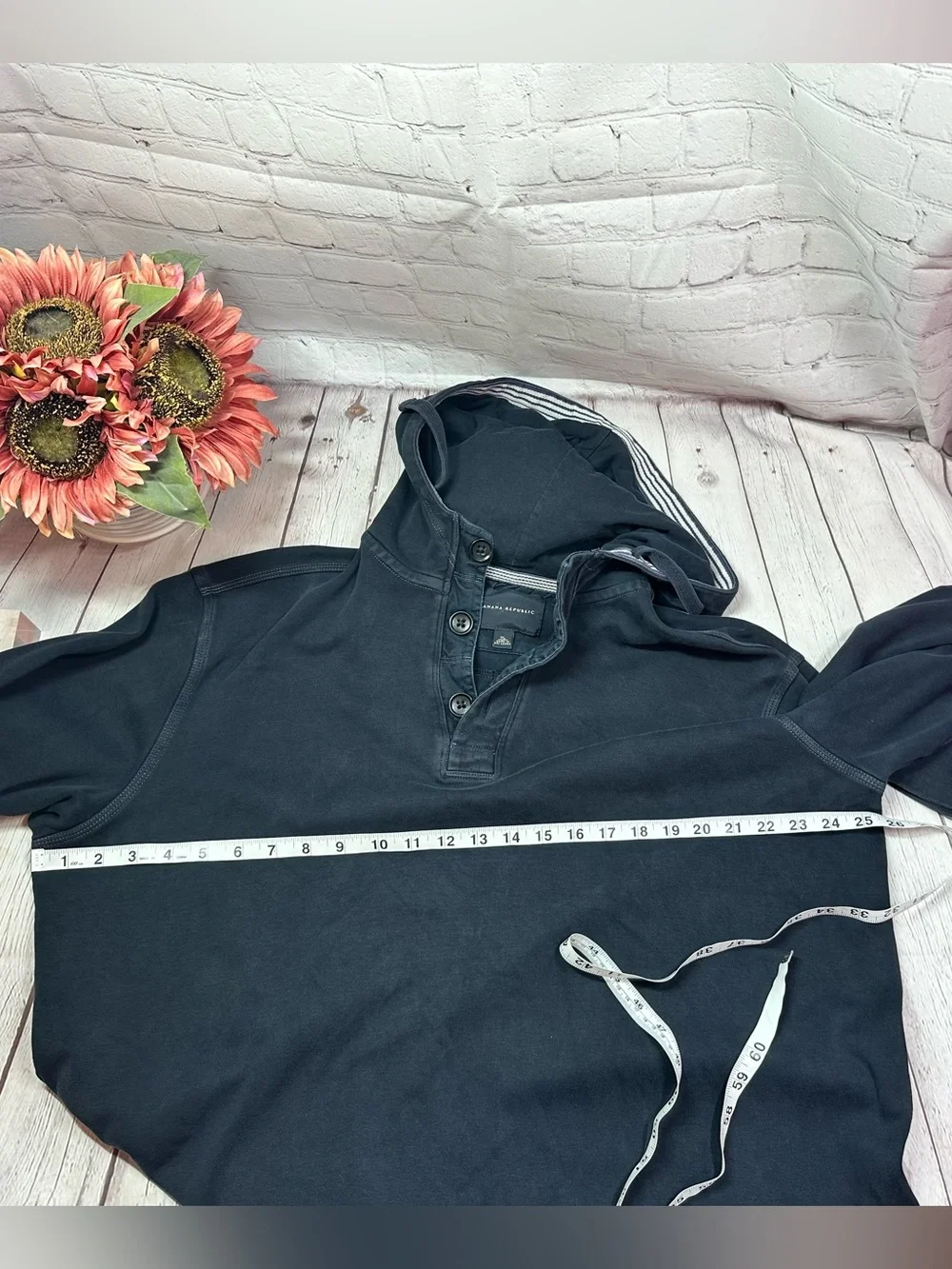 Banana Republic faded navy/charcoal Hooded Long-Sleeve 1/4 Pullover Men XL